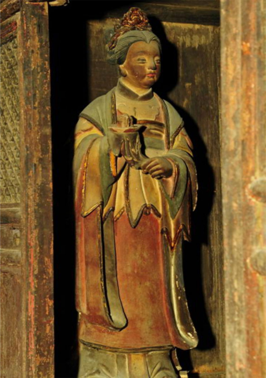 成汤殿西侧侍女