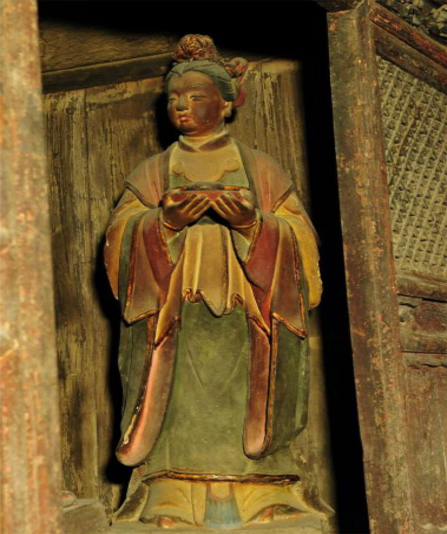 成汤殿东侧侍女