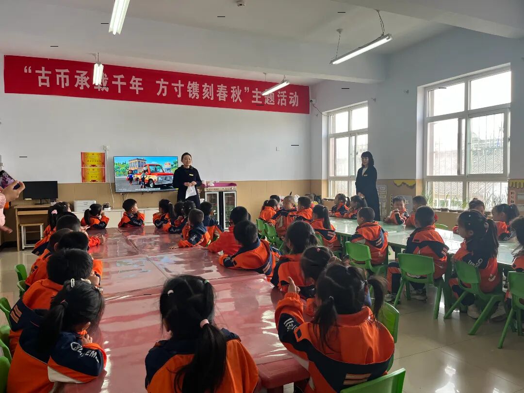 古币承载千年 方寸镌刻春秋