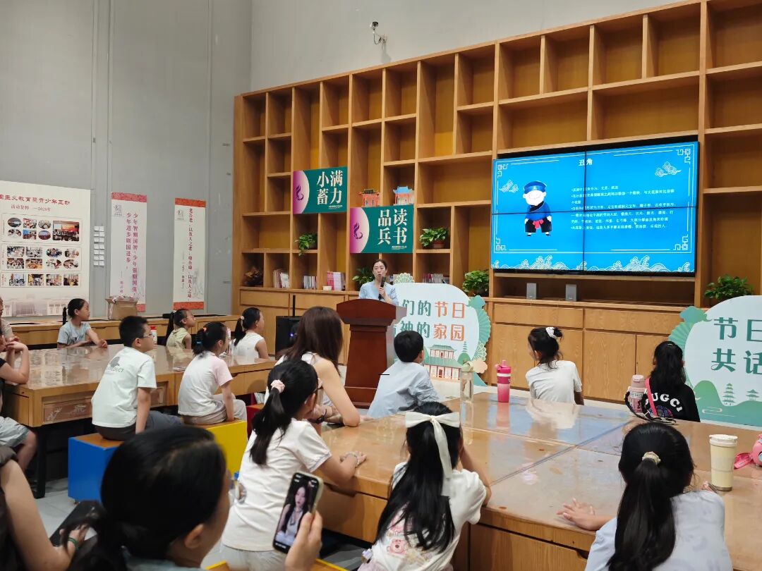巧手拼国粹 非遗润童心 ——晋城博物馆开展京剧脸谱手工体验社教活动